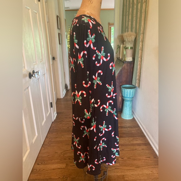 Christmas Dress Tunic Lounge CANDY CANES XL Never Worn Soft poly spandex So Fun! - Picture 4 of 7